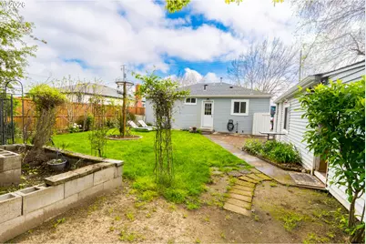 634 Waverly Dr SE, Albany, OR 97322 - Photo 5