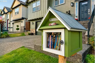 623 N V St, Washougal, WA 98671 - Photo 3