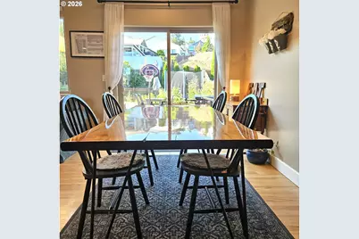 623 N V St, Washougal, WA 98671 - Photo 15