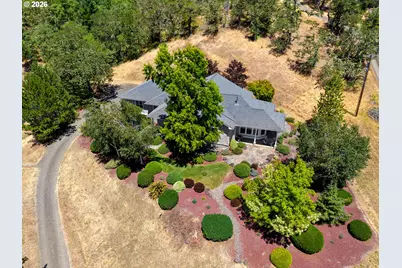 420 Cascara Ln, Roseburg, OR 97471 - Photo 3
