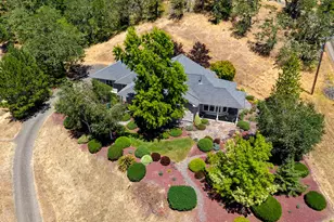 420 Cascara Ln, Roseburg, OR 97471 - Photo 3