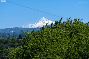 7604 S Hood Ave, Portland, OR 97219 - Photo 9