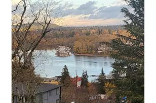 7604 S Hood Ave, Portland, OR 97219 - Photo 3