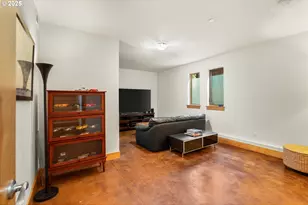 7604 S Hood Ave, Portland, OR 97219 - Photo 33