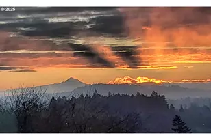 7604 S Hood Ave, Portland, OR 97219 - Photo 5