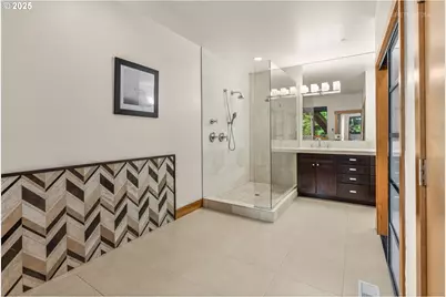 7604 S Hood Ave, Portland, OR 97219 - Photo 25