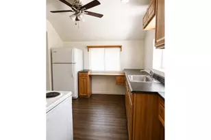 1649 Elm St, Sweet Home, OR 97386 - Photo 3