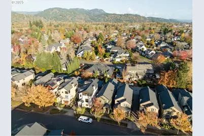 2961 Lord Byron Pl, Eugene, OR 97408 - Photo 27