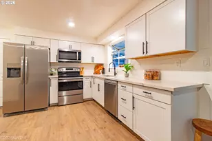 1682 Hemlock St, Eugene, OR 97404 - Photo 7