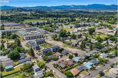 235 SE Jensen Ave, Corvallis, OR 97333 - Photo 21