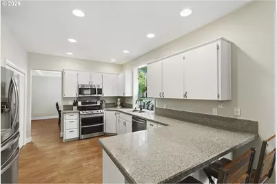19201 NE 207th Ave, Brush Prairie, WA 98606 - Photo 11