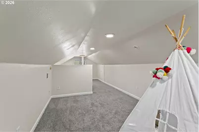 2430 Claude St SE, Salem, OR 97301 - Photo 17