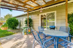 1349 SW Melrose Ave, McMinnville, OR 97128 - Photo 9