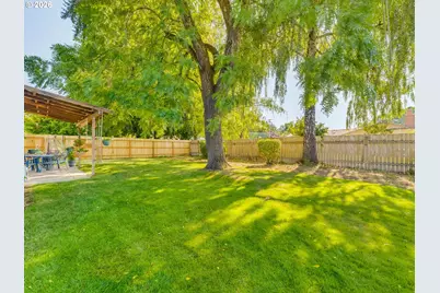 1349 SW Melrose Ave, McMinnville, OR 97128 - Photo 5