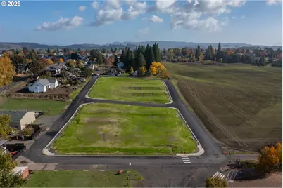 2 W Grant St #2, Carlton, OR 97111 - Photo 7