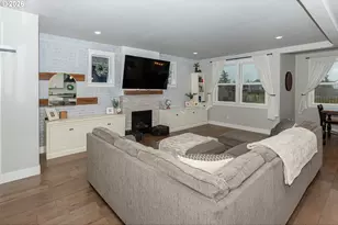 1551 Alsea Dr, Eugene, OR 97408 - Photo 7