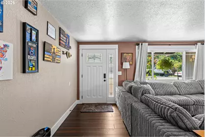 696 Crowe Ave, Drain, OR 97435 - Photo 9