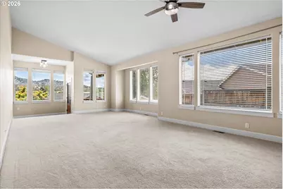 2601 NE Bobbi Ct, Prineville, OR 97754 - Photo 9