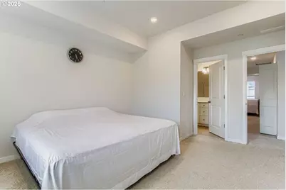 15800 NW Sparks Ln, Portland, OR 97229 - Photo 13