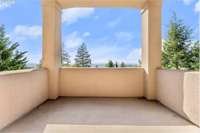 370 NW 81st Pl, Portland, OR 97229 - Photo 33