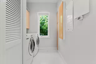 370 NW 81st Pl, Portland, OR 97229 - Photo 35