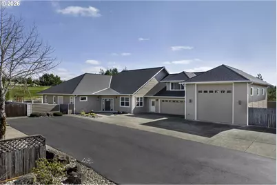 2116 E Willow Loop, Florence, OR 97439 - Photo 1