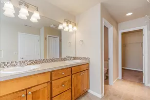 3962 SE Discovery St, Hillsboro, OR 97123 - Photo 25