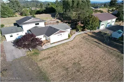 90513 East Rd, Warrenton, OR 97146 - Photo 5