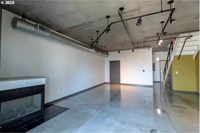 1030 NW 12th Ave #526, Portland, OR 97209 - Photo 15