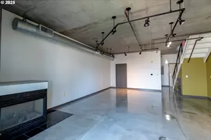 1030 NW 12th Ave, Portland, OR 97209 - Photo 15