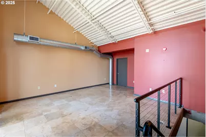 1030 NW 12th Ave #526, Portland, OR 97209 - Photo 17