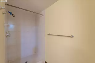 1030 NW 12th Ave, Portland, OR 97209 - Photo 5