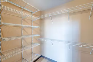 1030 NW 12th Ave, Portland, OR 97209 - Photo 25