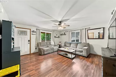 1901 N O St, Washougal, WA 98671 - Photo 5