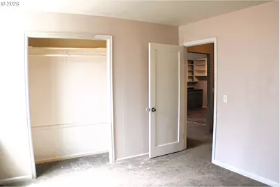 721 NE Maple Ave, Myrtle Creek, OR 97457 - Photo 11