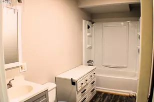 721 NE Maple Ave, Myrtle Creek, OR 97457 - Photo 9