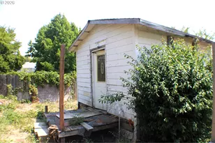 721 NE Maple Ave, Myrtle Creek, OR 97457 - Photo 15