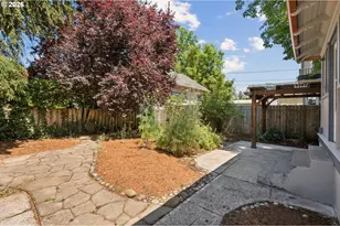 535 N Simpson St, Portland, OR 97217 - Photo 31
