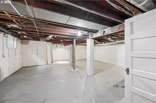 535 N Simpson St, Portland, OR 97217 - Photo 27