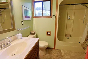 95743 Haynes Way Ln, North Bend, OR 97459 - Photo 17