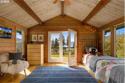 400 Cherry Hill Dr, Mosier, OR 97040 - Photo 25