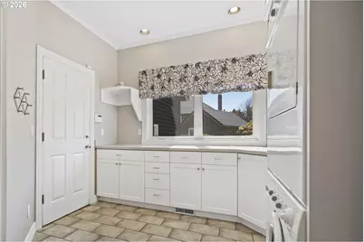 21473 Rosepark Ct, West Linn, OR 97068 - Photo 27