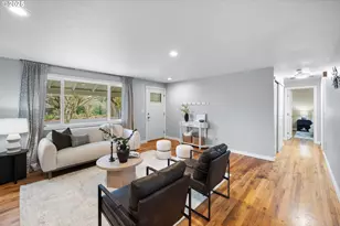 7402 SW Locust St, Portland, OR 97223 - Photo 7