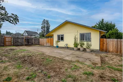 90 S 17th St, Cottage Grove, OR 97424 - Photo 21