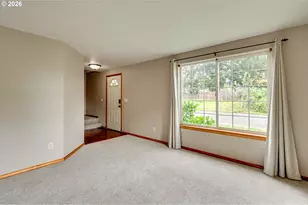 925 N 1st Ave, Ridgefield, WA 98642 - Photo 3