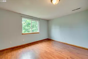 925 N 1st Ave, Ridgefield, WA 98642 - Photo 17