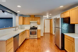 925 N 1st Ave, Ridgefield, WA 98642 - Photo 5