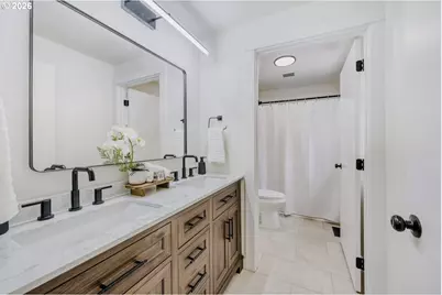 7843 SE Henderson Ct, Portland, OR 97206 - Photo 15