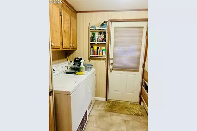 503 SE Sheridan Rd #8, Sheridan, OR 97378 - Photo 25
