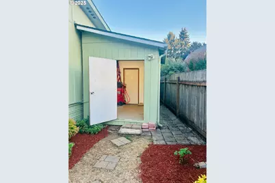 503 SE Sheridan Rd #8, Sheridan, OR 97378 - Photo 25